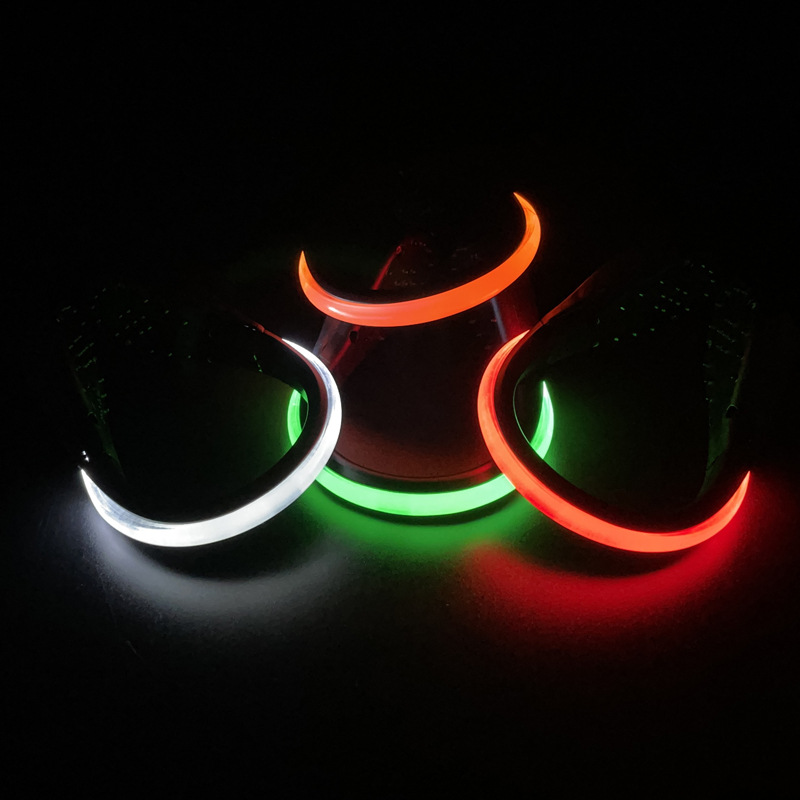 أضواء LED للسلامة الليلية تُثب - مراجعة Cycling Shoe Covers وسعره