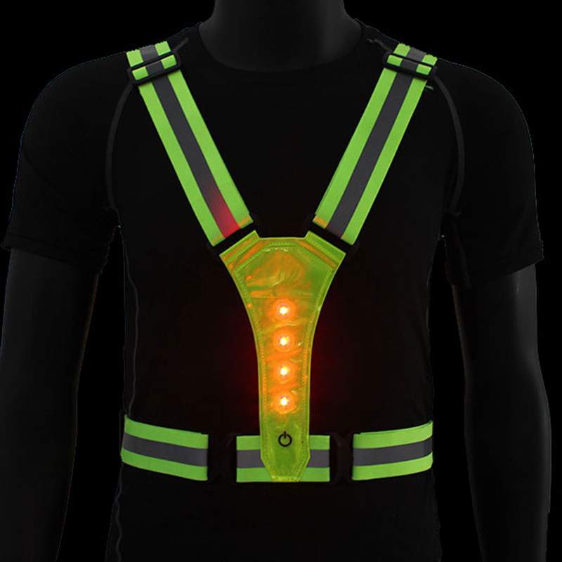 سترة أمان للجري وركوب الدراجات - مراجعة Cycling Gear In Winter وسعره