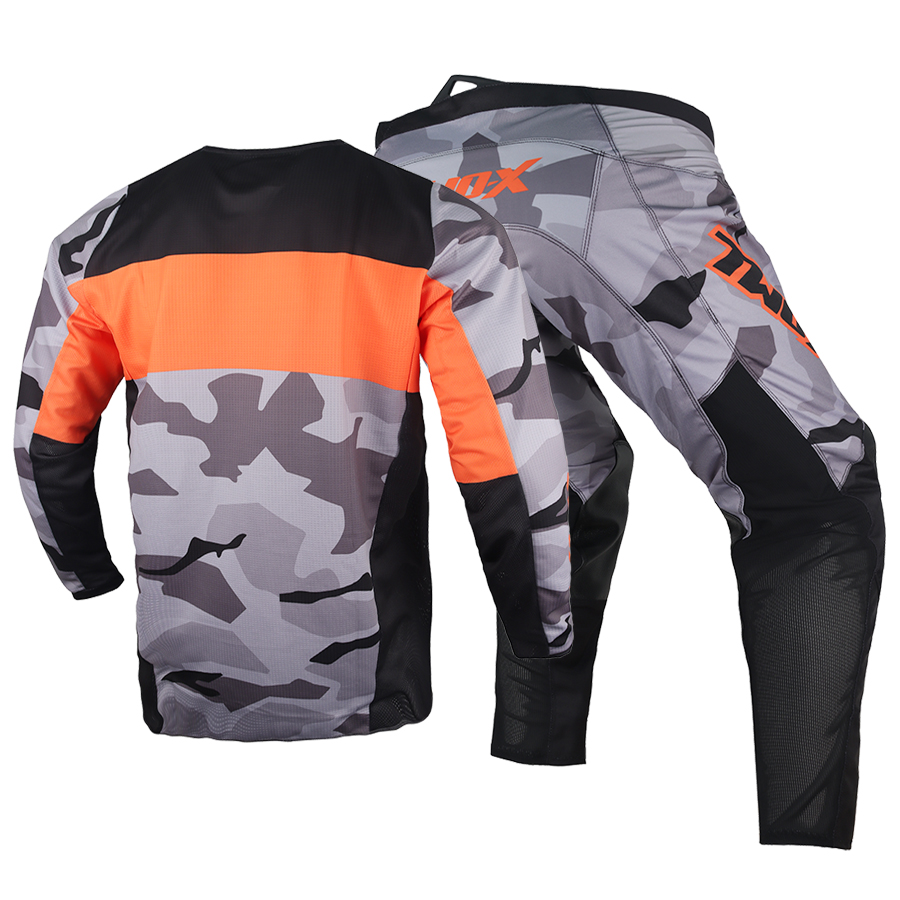 طقم ملابس جديد للدراجات الناري - مراجعة Cycling Gear Kit وسعره
