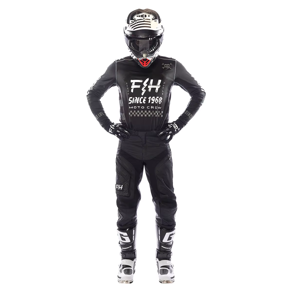 2026 التحول MX على الطرق الوعر - مراجعة Cycling Gear Kit وسعره